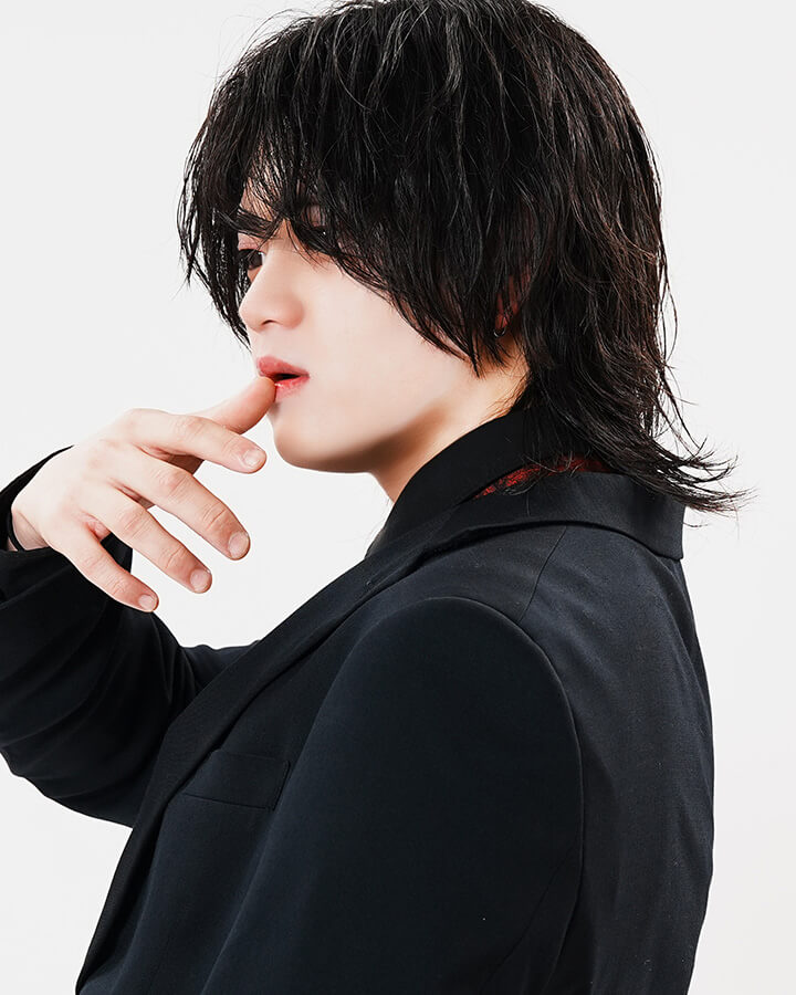 朝霧 玲王 写真 1