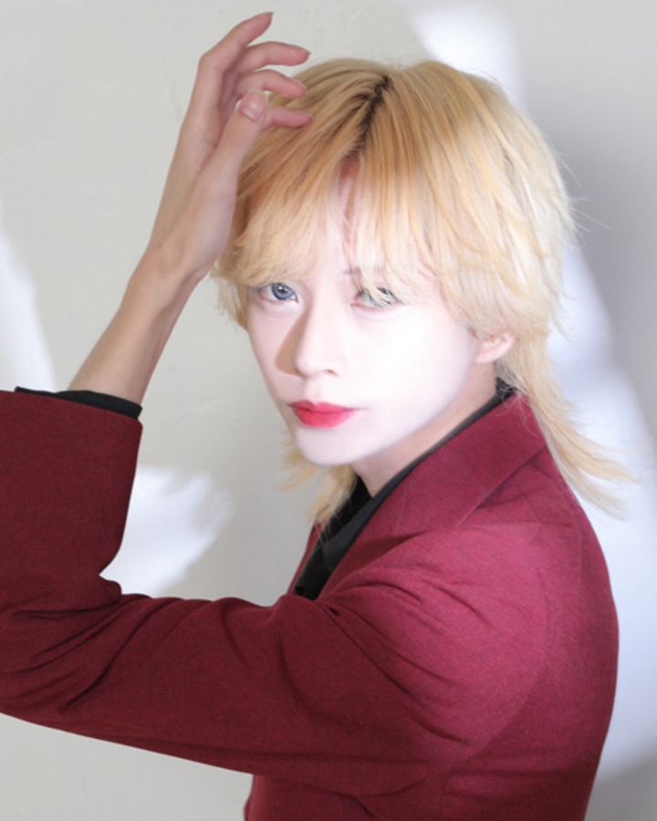桜井瑛一 写真 1