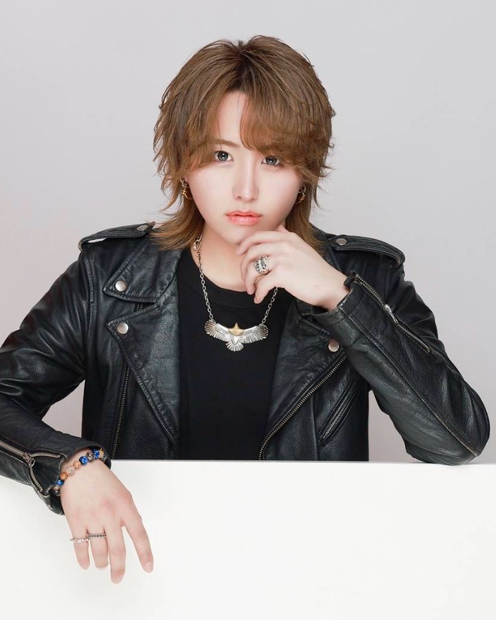朱雀 奏 写真 3